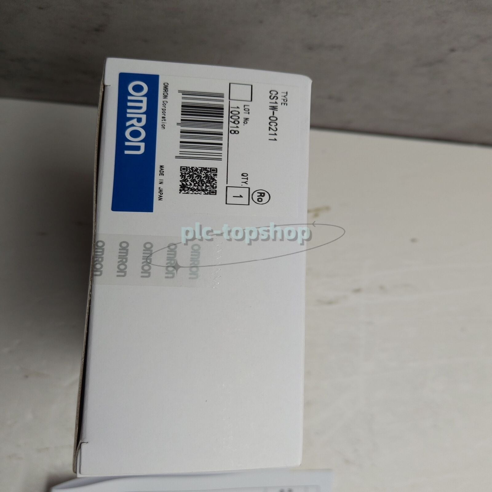 OMRON CS1W-OC211 PLC MODULE Fast Ship - OMRON