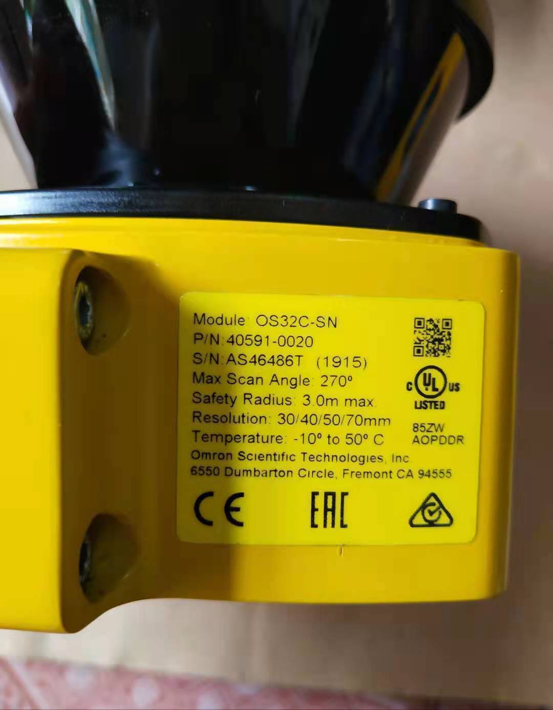 used 1pc Omron OS32C-SN Scanner - OMRON