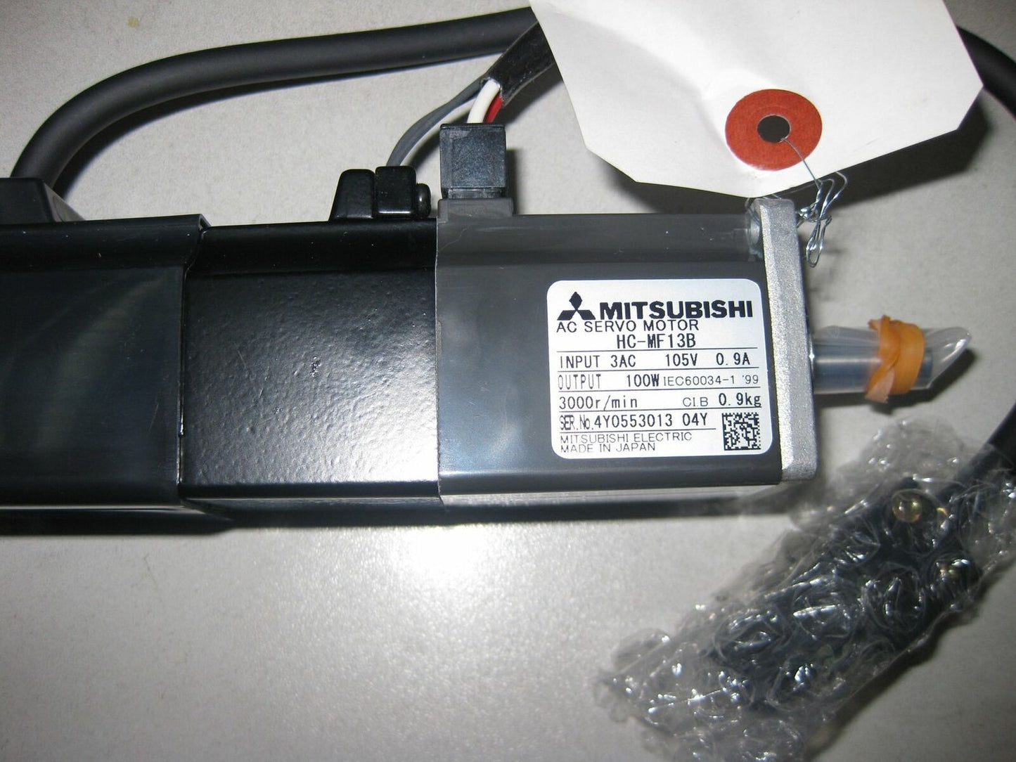 Mitsubishi servo motor HC-MF13B tested in good condition - MITSUBISHI