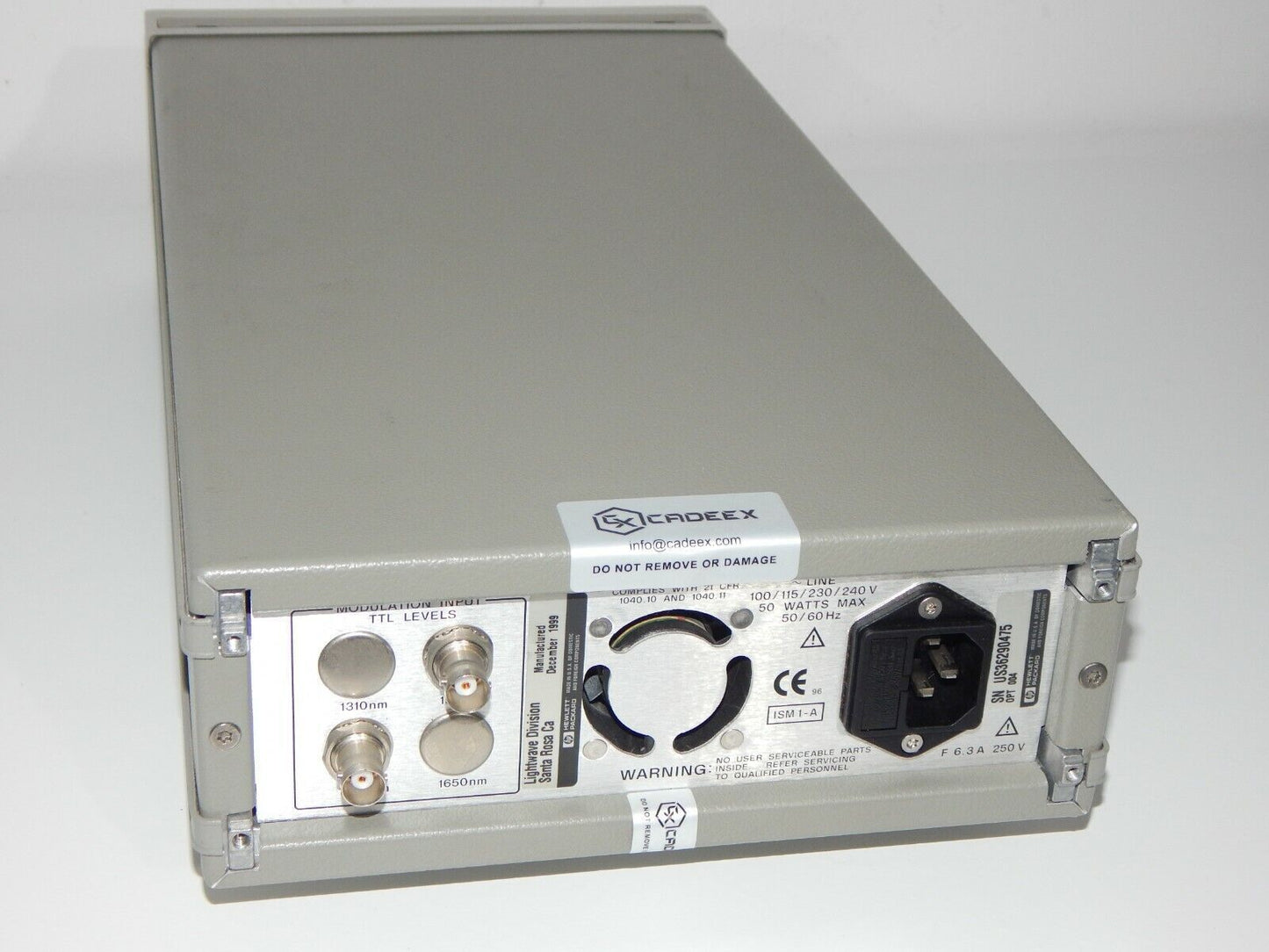 HP 83437A Broadband Light Source 1430nm 1550nm 9/125 μm - HP