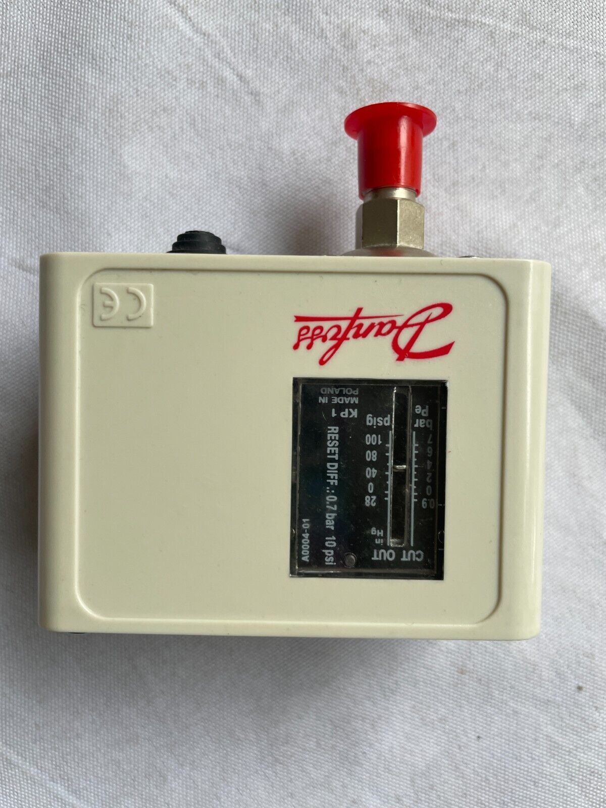 new Manual reset KP1 060-1103 Danfoss Pressure controller Pressure switch 1 order