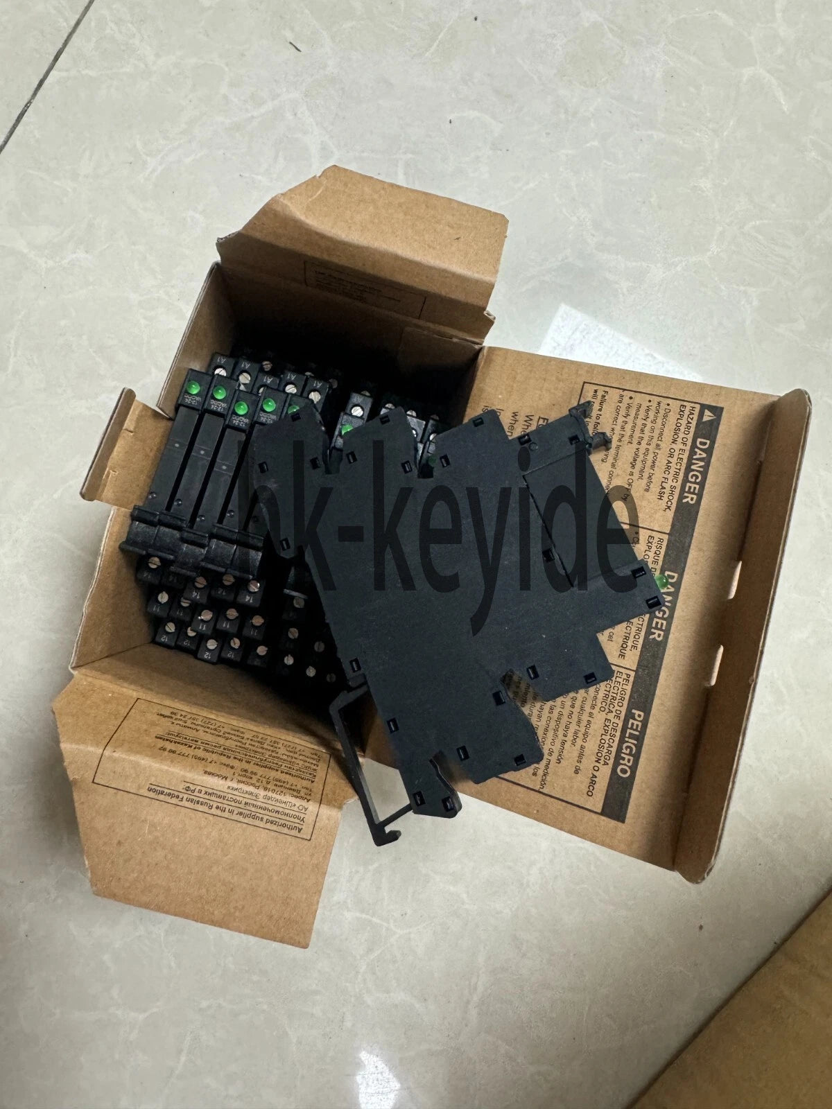10pcs Snd RSL1PVBU Thin type relay in box Fast Shipping