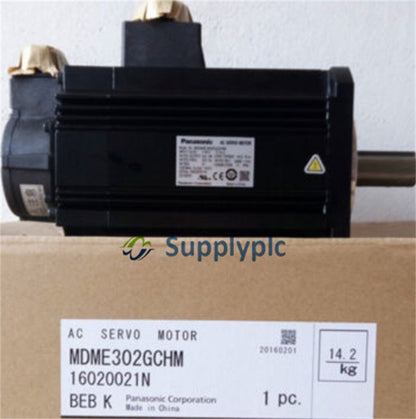 new 1pc Panasonic MDME302GCHM Servo Motor One Year