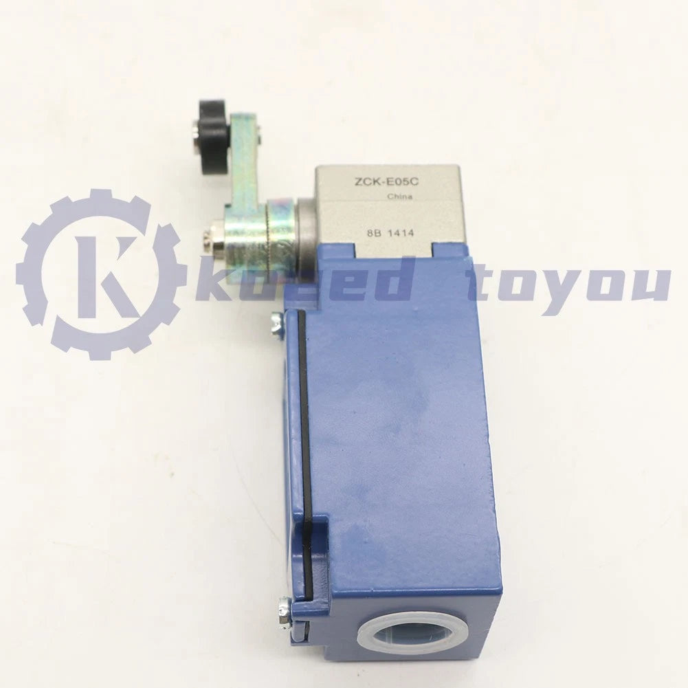 1PCS SCHNEIDER XCK-J10511H29C XCKJ10511H29C Limit Switch PLC