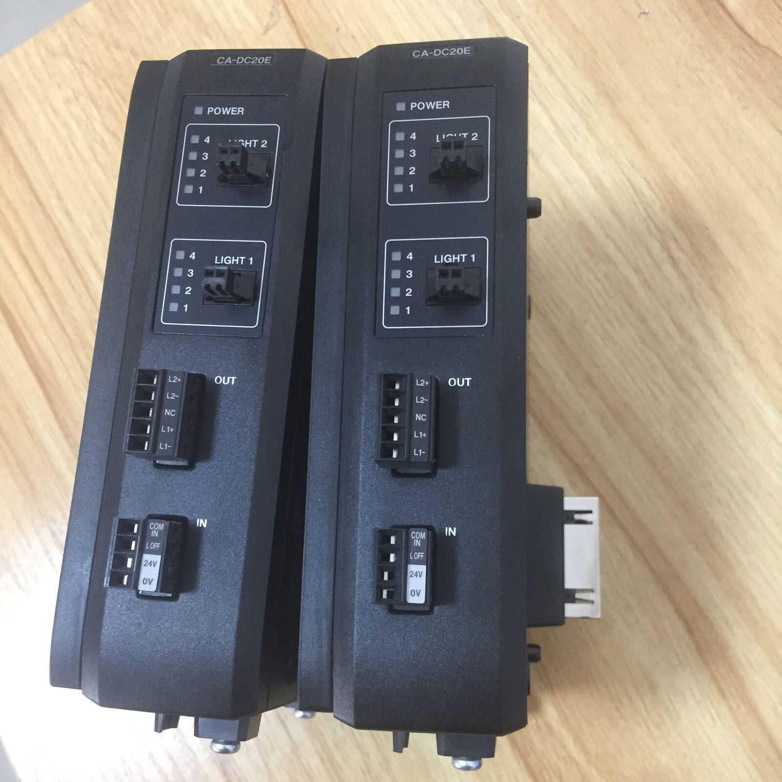 KEYENCE CA-DC20E Light Source Controller - Used 1PC - KEYENCE