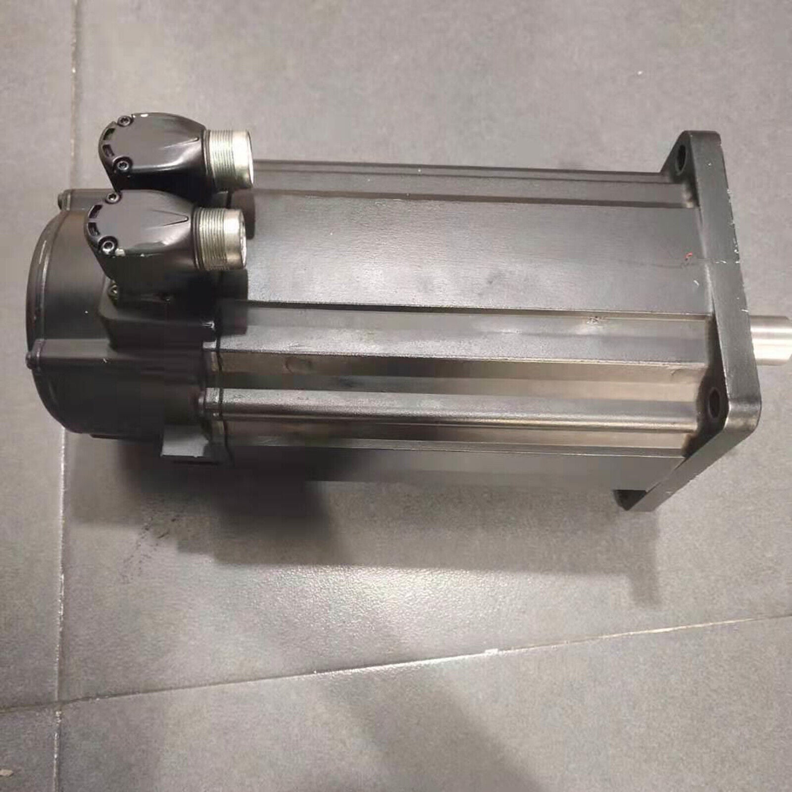 used 1pc Rexroth servo motor MSK076C-0300-NN-M1-UG1-NNNN fast Ship - REXROTH