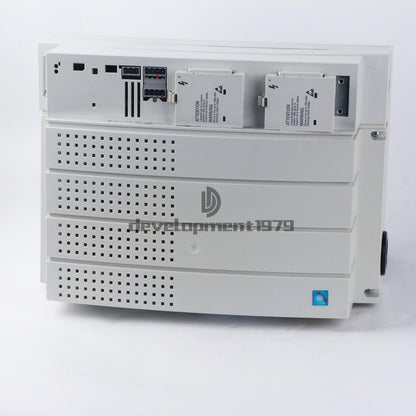 new ONE Lenze E82EV223K4B241 E82EV223-4B241 Frequency Inverter Converter - LENZE