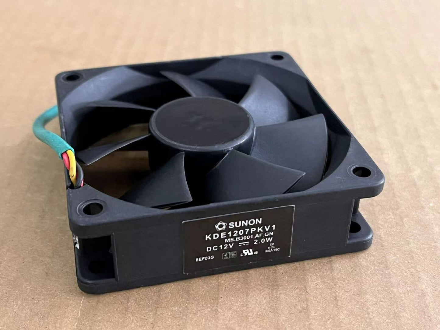 new SUNON KDE1207PKV1 70x70x20mm 12V 2.0W speed measuring projector fan