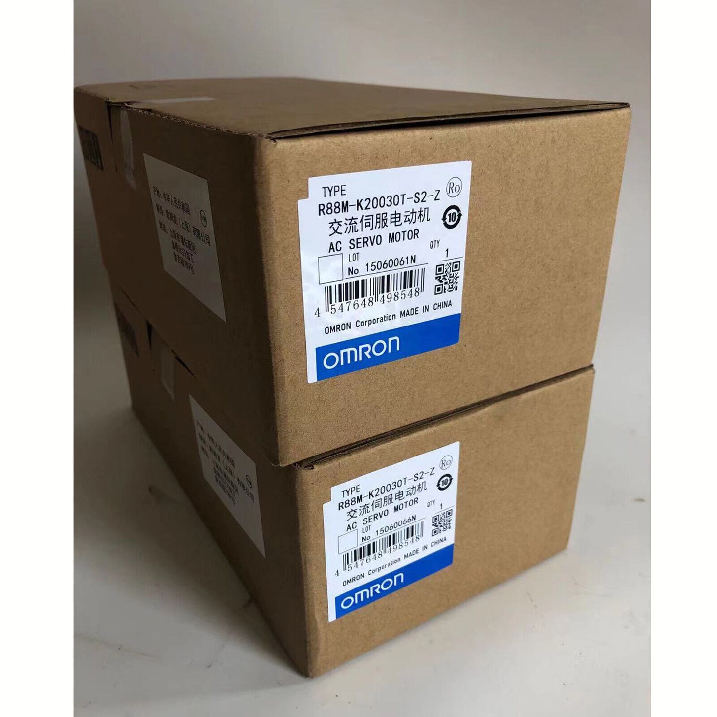 Omron Servo Motor R88M-K20030T-S2-Z Fast Ship - OMRON