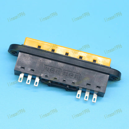 1PCS Robot Enable Switch Module IDEC HE2B-M2 Industrial Controller with 4-20MA Input Output - IDECCUBE