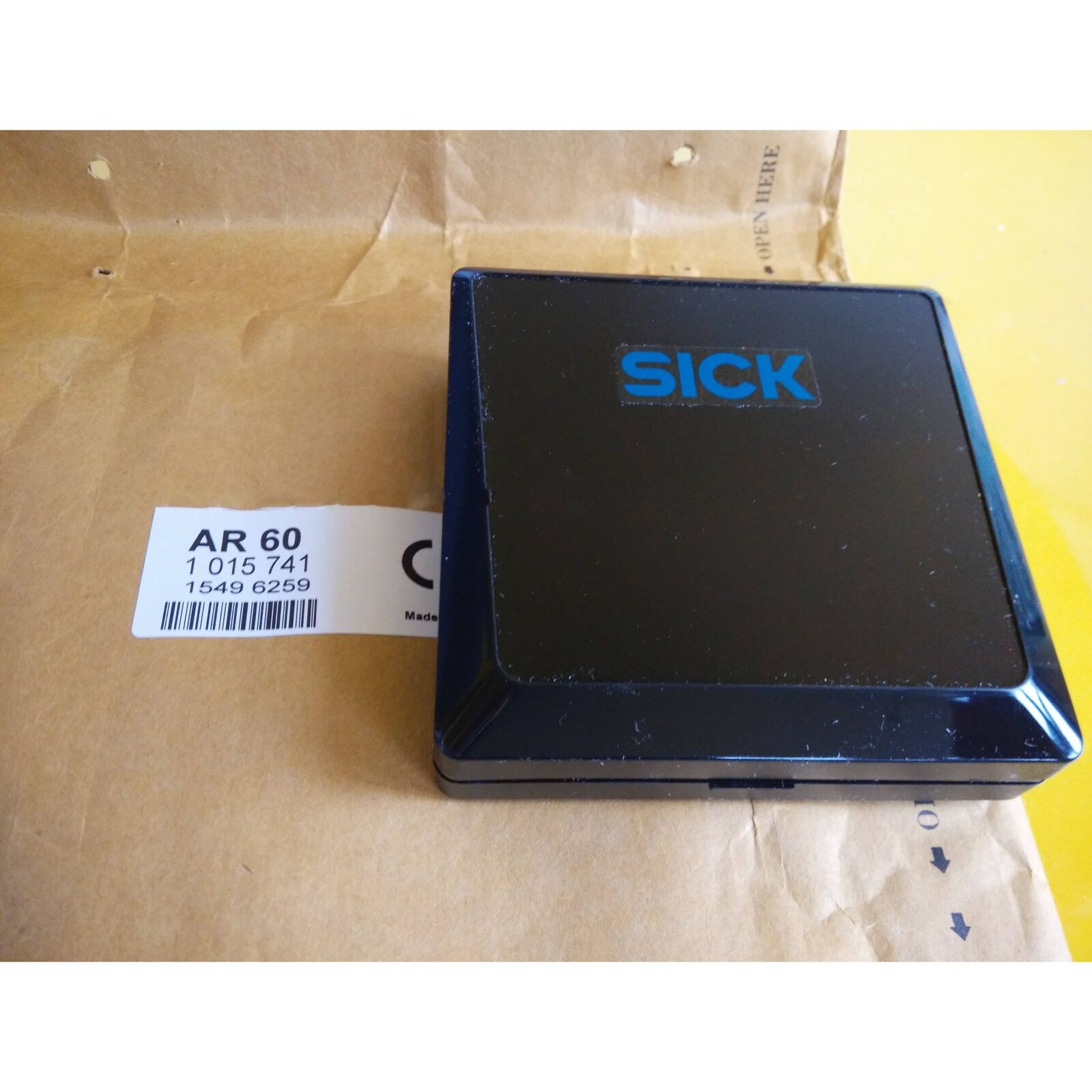 new 1 piece   sick AR-60 1015741 Alignment Device ship