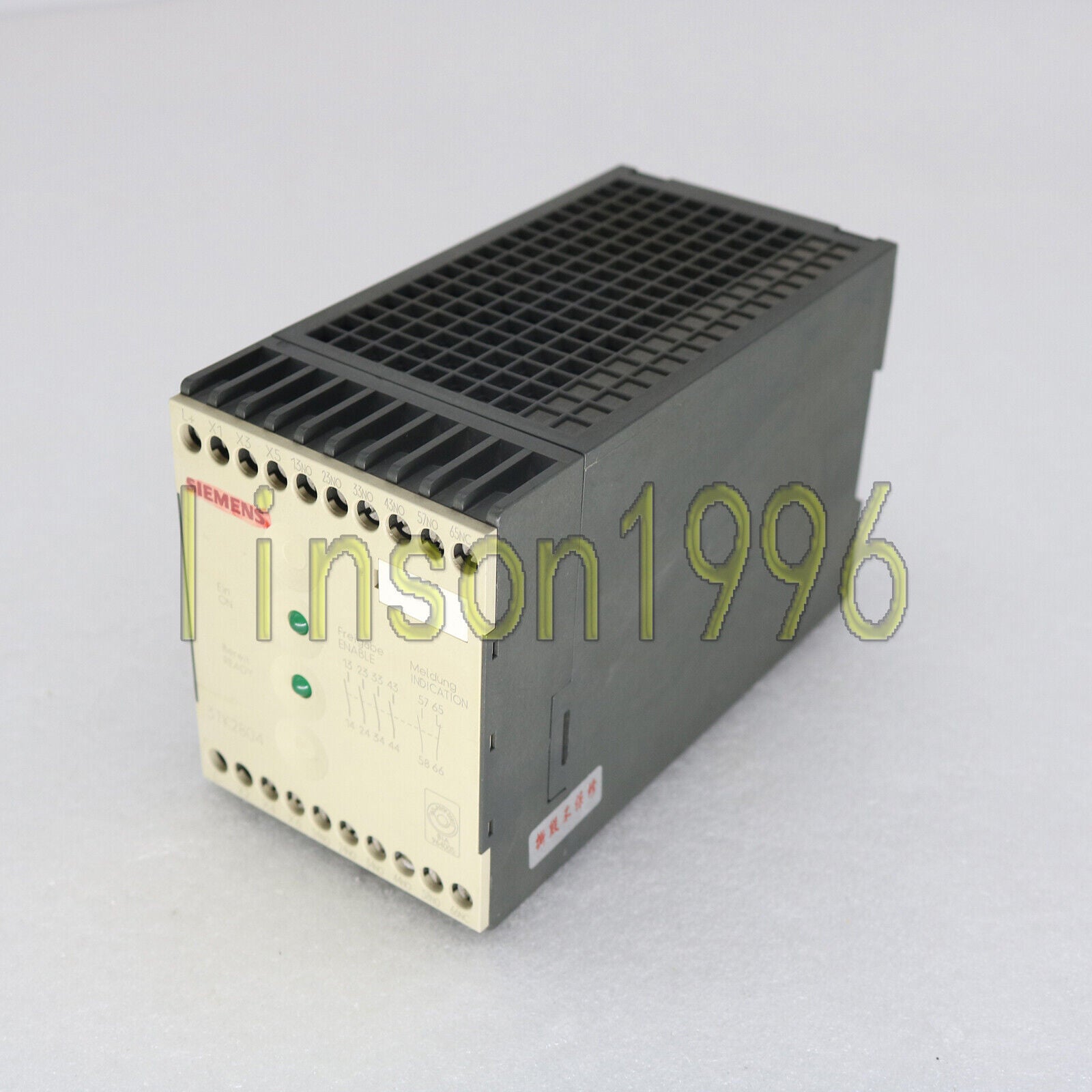 used ONE   Siemens 3TK2804-0BB4 safety relay 3TK28040BB4 Siemens