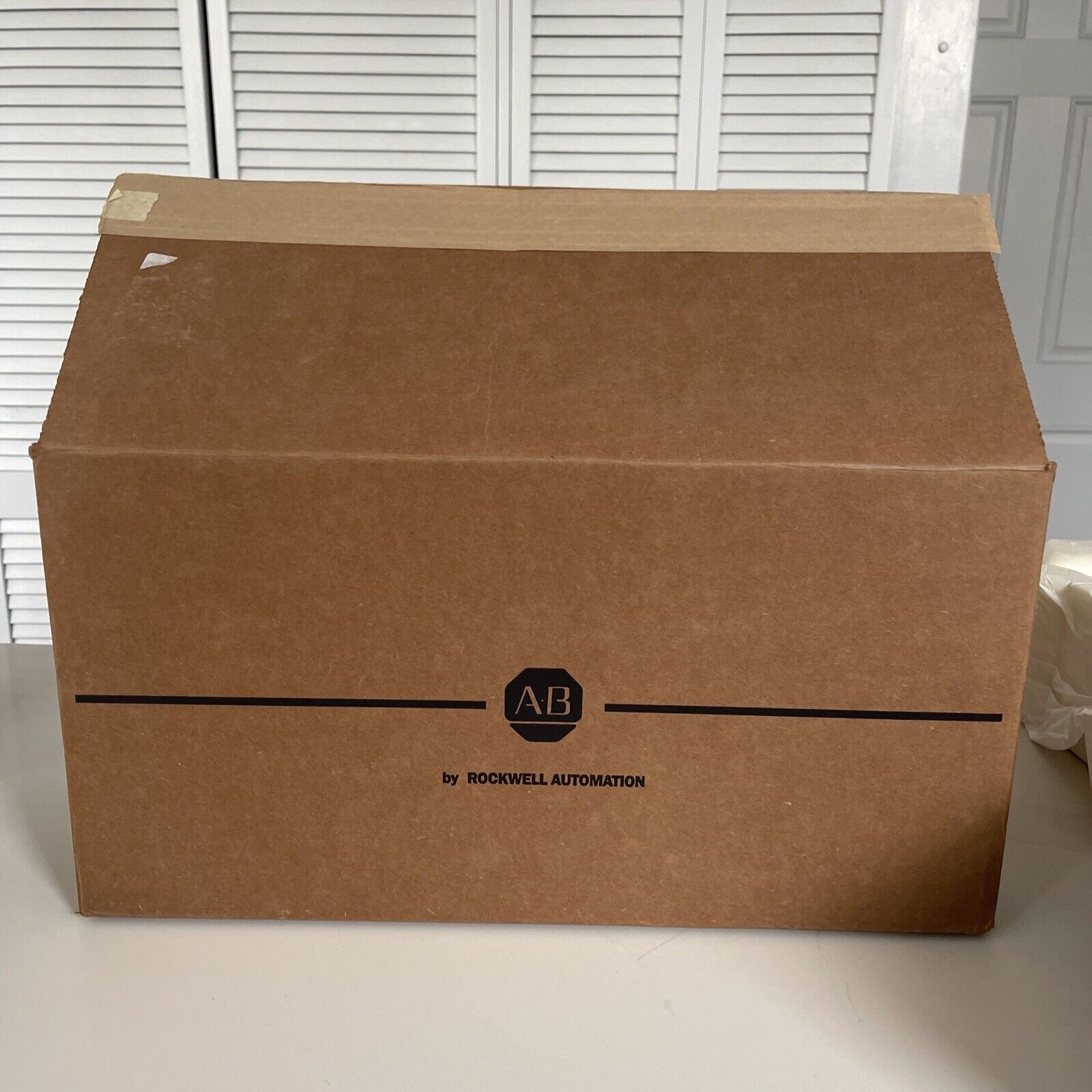 Allen Bradley 2098-DSD-HV100 Servo Drive Ultra 3000 Ser B - ALLEN BRADLEY