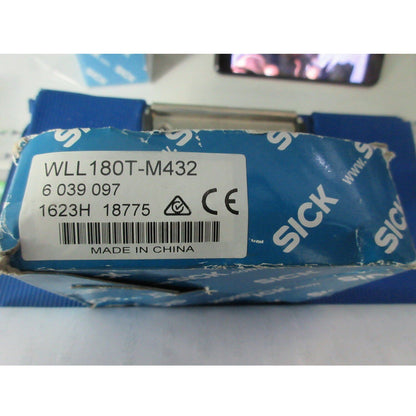 new 1PCS optical fiber amplifier WLL180T-M432 - SICK