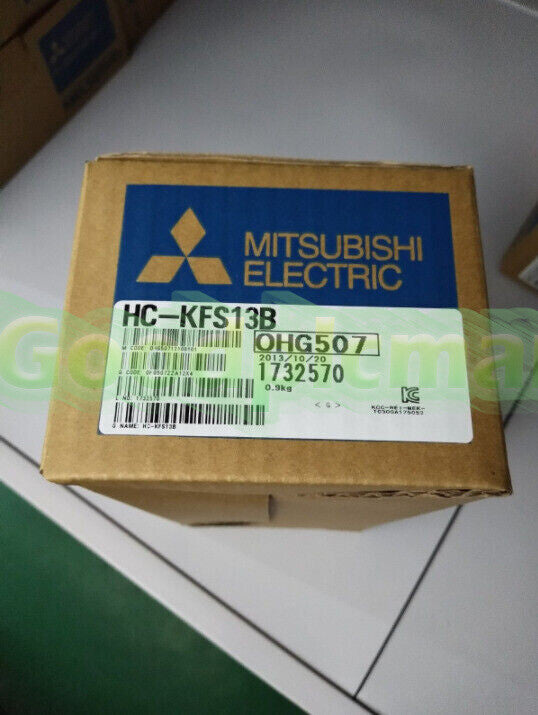 1PCS Mitsubishi HC-KFS13B HCKFS13B AC Servo Motor In Box Free Ship *TT