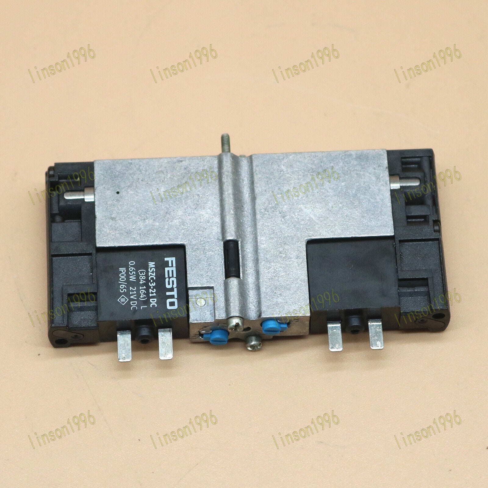 ONE FESTO Solenoid Valve CPA10-M1H-5/3ES SHIP - FESTO