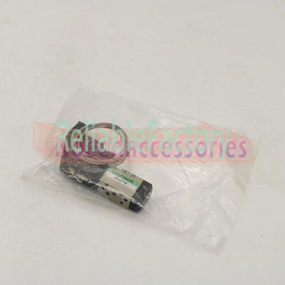 1PCS CKD 4SB019-00-D2-3 Solenoid Valve