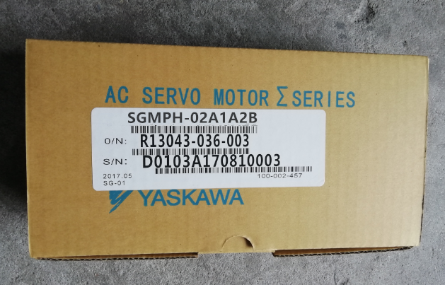 1PC YASKAWA SERVO MOTOR SGMPH-02A1A2B