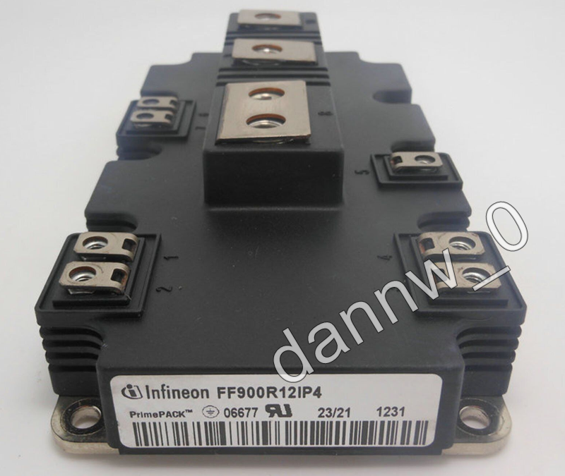 new  In Box INFINEON FF900R12IP4 Power Module