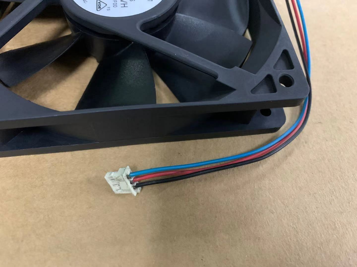 new DELTA AFB1212VH fan 120*120*25mm 12V 0.60A 3pin 12cm DC double ball bearing fan