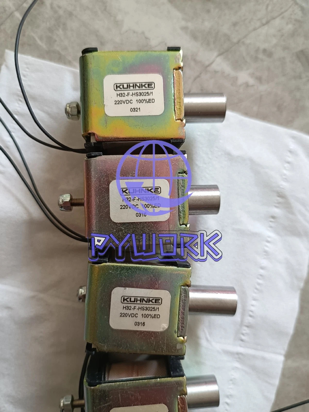 1Pcs H32-F-HS3025/1 220VDC coil~