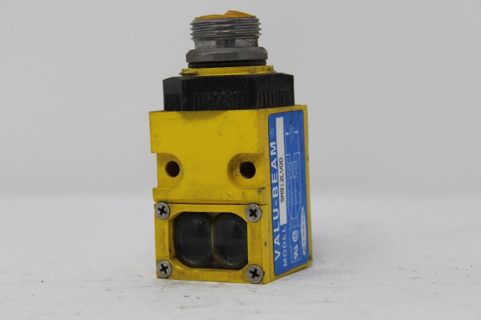 used Banner SM912CVQD Sensor