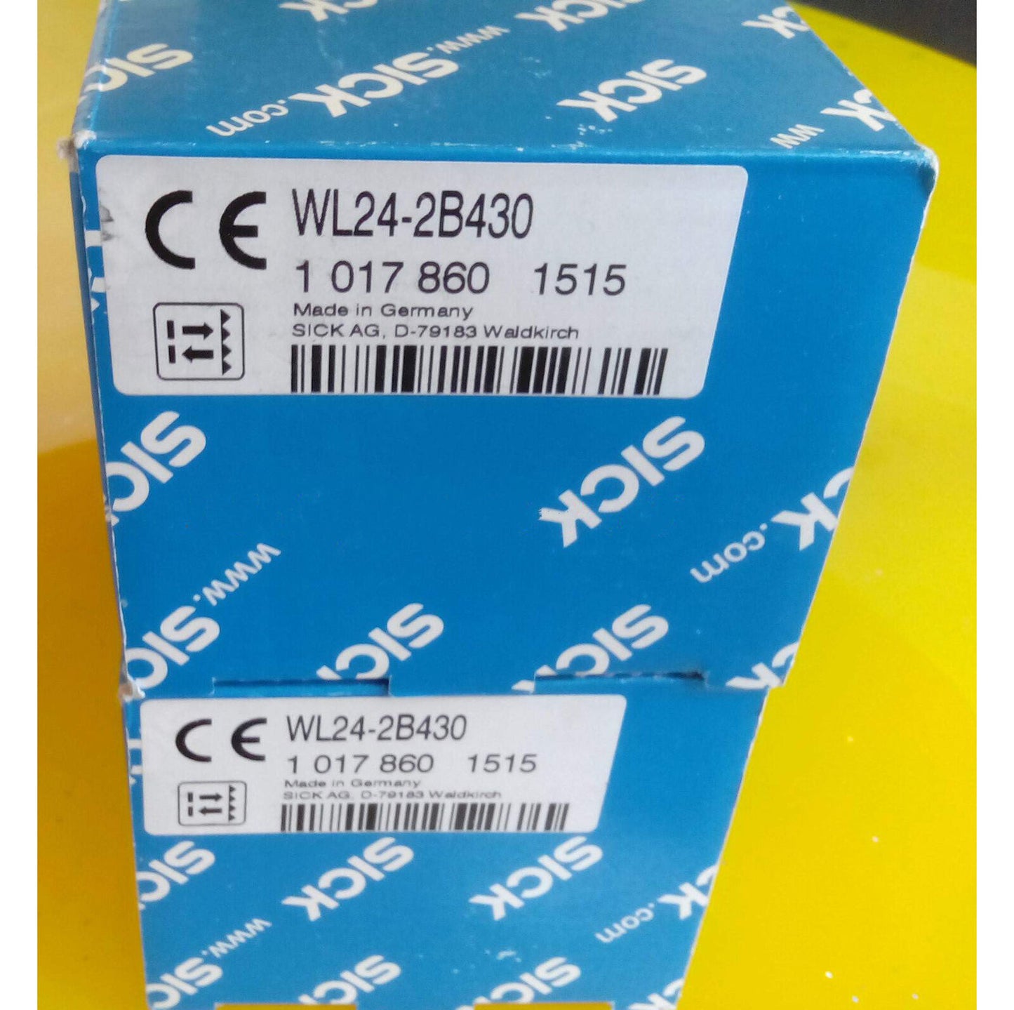 ONE SICK WL24-2B430 Photoelectric Sensors - ONE SICK