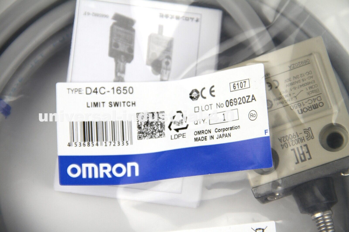 OMRON D4C-1650 Limit Switch | 400V | 2000Hz | 250W | High Precision Switch | OMRON D4C-1650 Limit Switch - OMRON