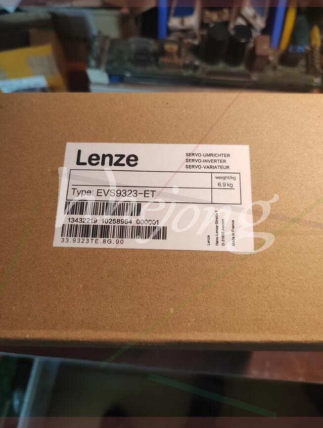 new 1PCS  LENZE Servo Drive Inverter EVS9323-ET EVS9323ET LENZE