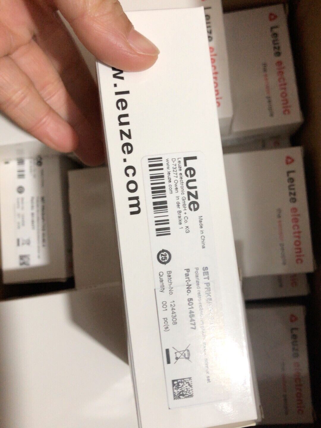 new 1PCS 50145477 LEUZE - LEUZE
