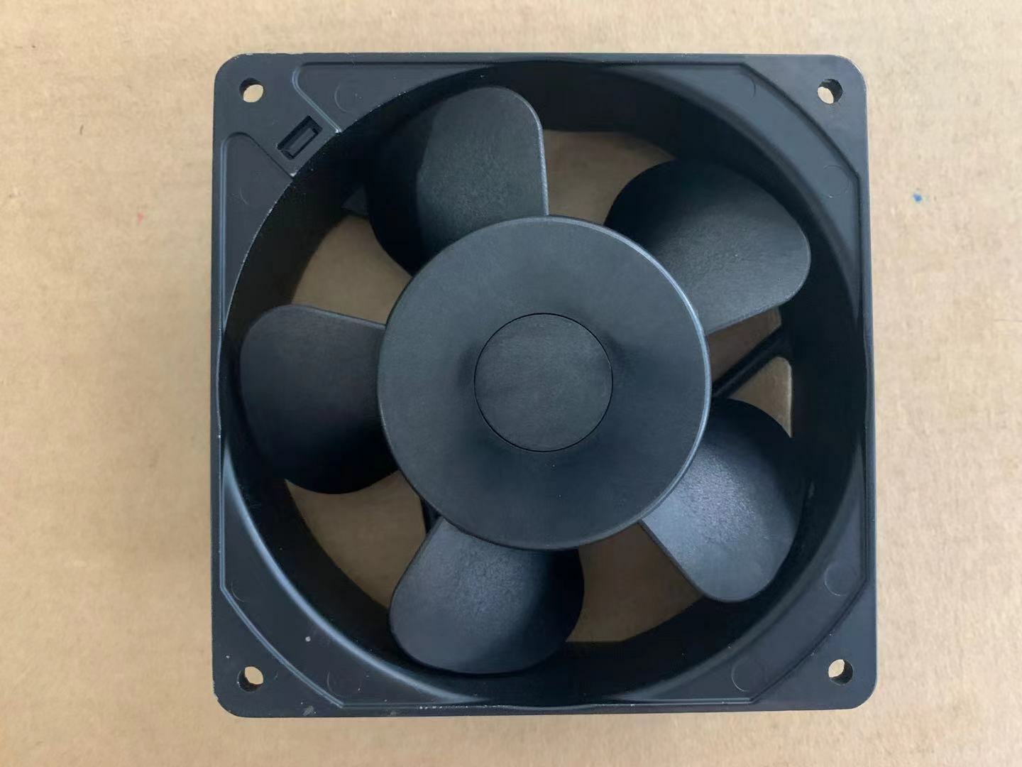 new For NMB TECHNOLOGIES 4715MS-23T-B20 FAN, 119MM, 230VAC, 70.6CFM, 32DB