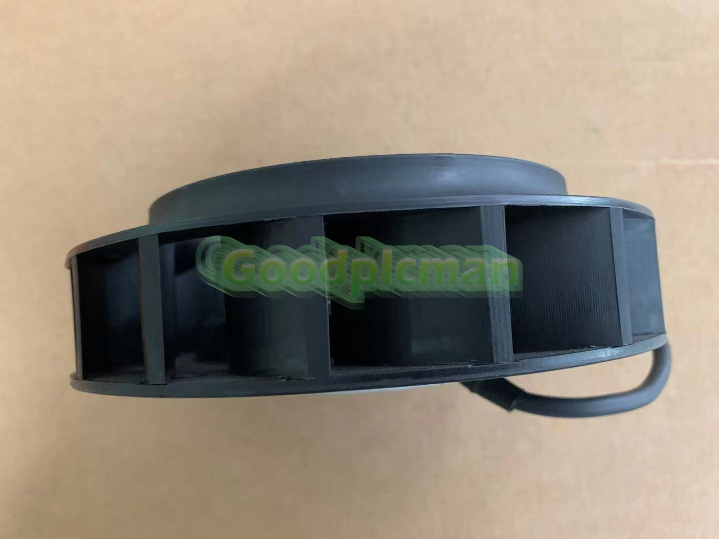 1pc Heat dissipator 230V 82/100W 2300/2650R K2E180-AS77-05