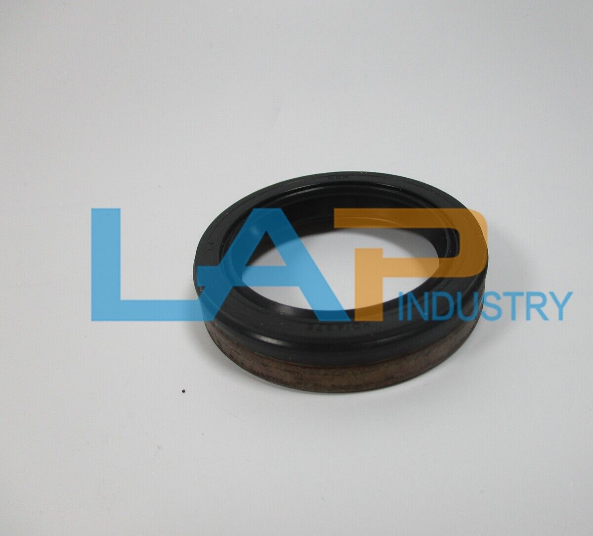 new 1Pcs  For XD1437E Transfer Case Oil Seal