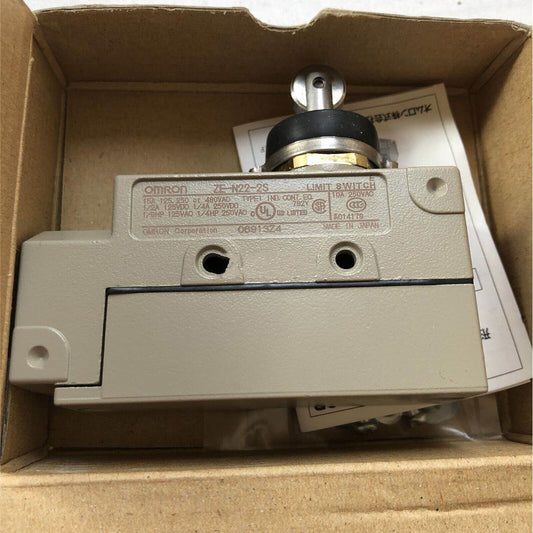 Omron ZE-N22-2S Limit Switch ZEN222S  One Free Shipping
