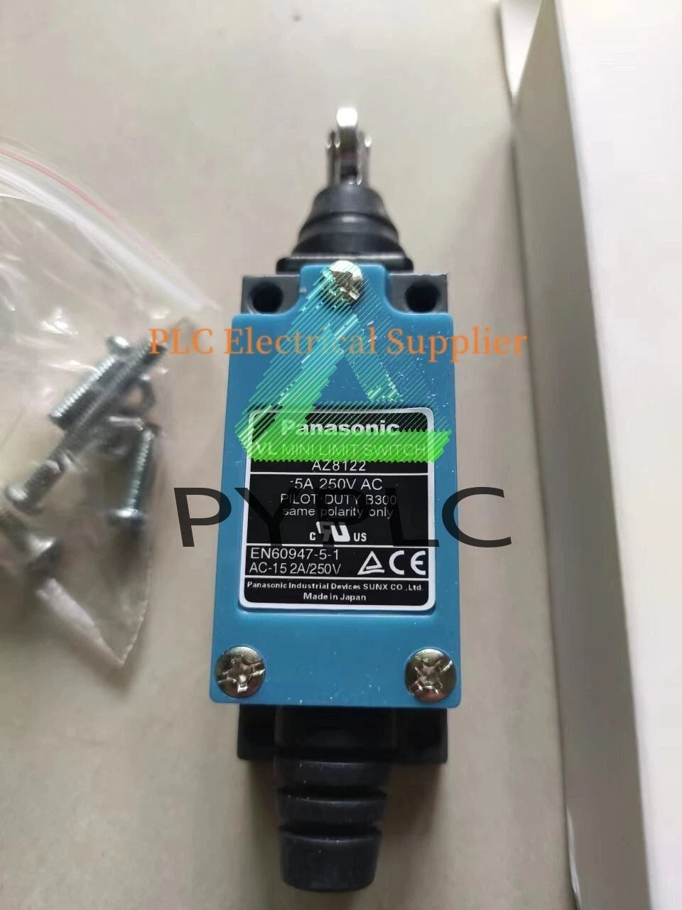 AZ-8122 1X Panasonic AZ8122 VL MINI Limit Switch Fast Delivery