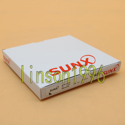 1Pcs Panasonic SUNX FD-V41 Reflective Fiber Sensor - PANASONIC