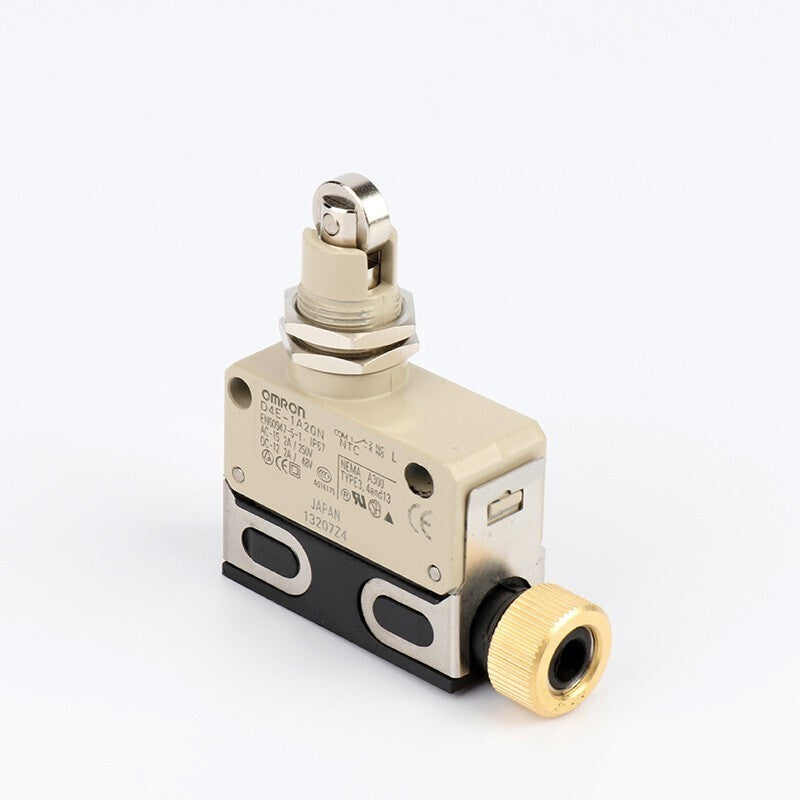 1PC OMRON Travel switch D4E-2B20N D4E2B20N #YY0
