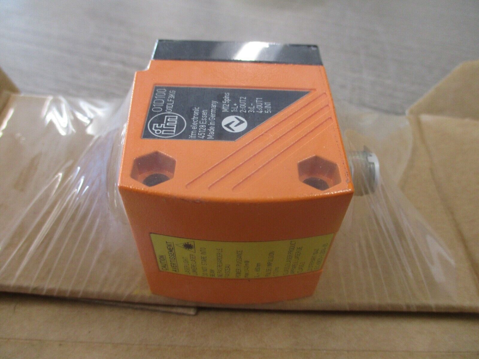 used ifm O1D100 Distance Sensor O1DLF3KG/IO-LINK 18-30VDC 200MA Surplus - IFM