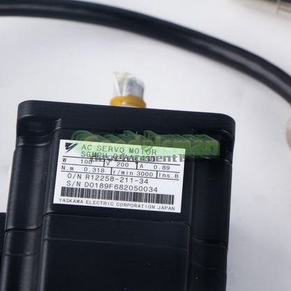 One Yaskawa Servo Motor SGMPH-01AAE4SD