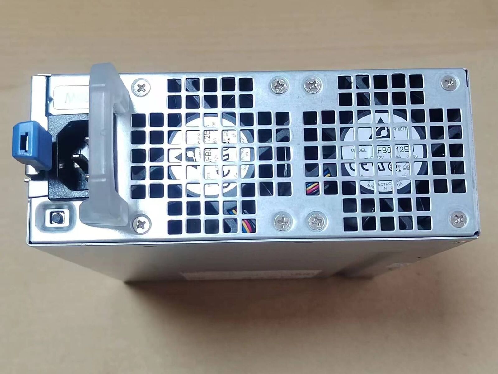 used  DELL T5600 825W T5610 Power Supply G57YP D825EF-01 H825EF-00