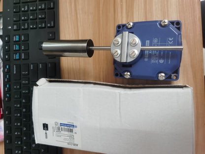1PC  Schneider XCR-T115 XCRT115 Limit Switch In Box Free Ship