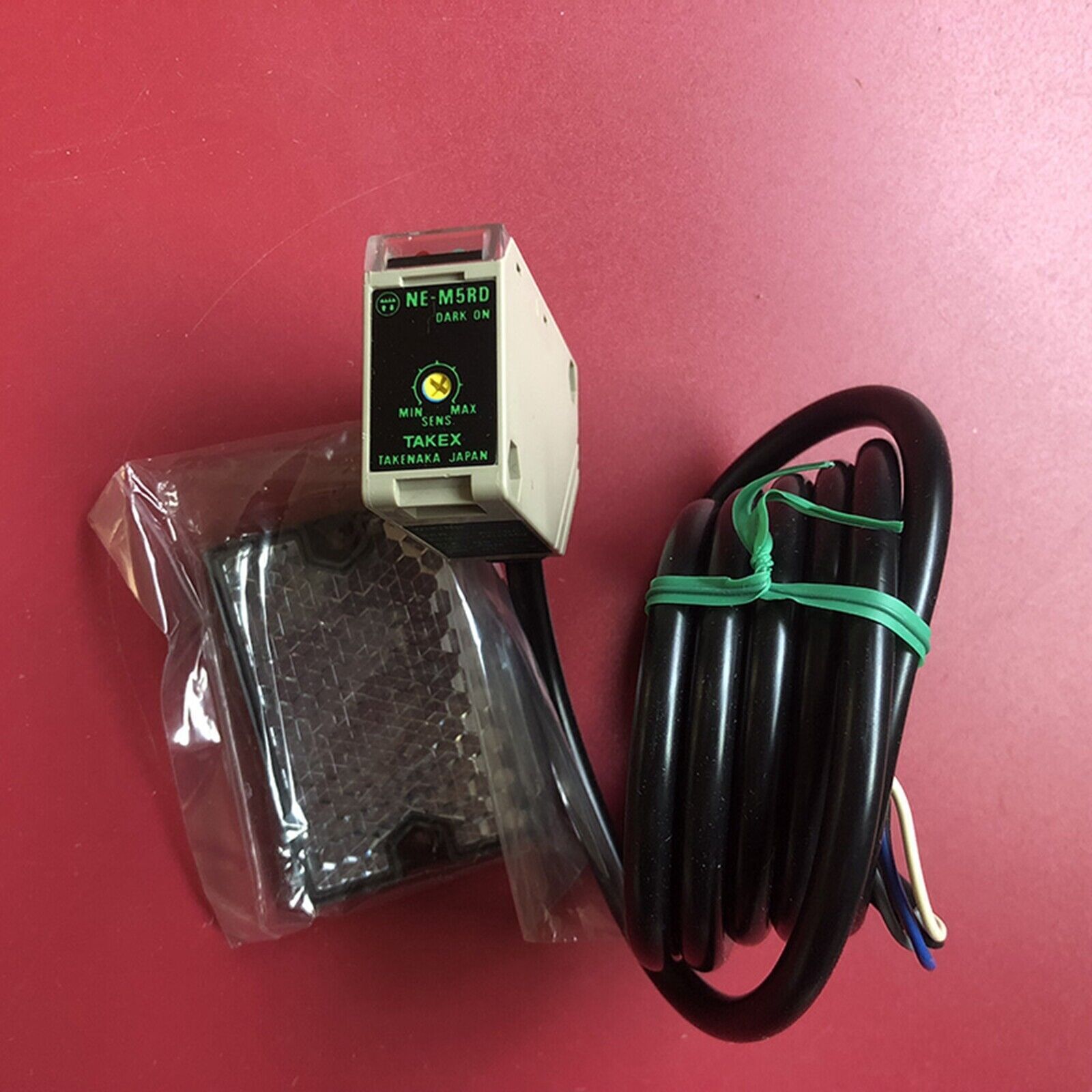 new  TAKEX NE-M5RD Photoelectric Sensor TAKEX