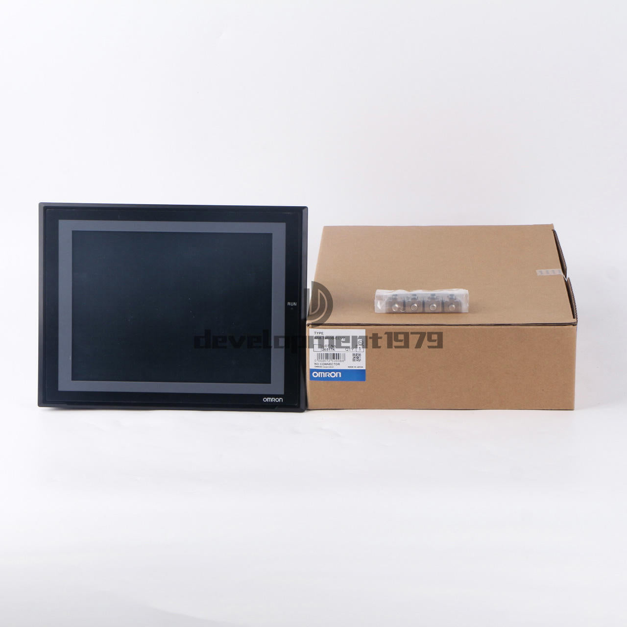 new One Omron NS8-TV00B-ECV2 NS8TV00BECV2 Touch Panal HMI - OMRON