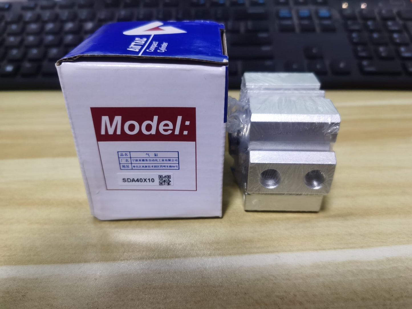 1PC AirTAC SDA40X10 Cylinder In Box