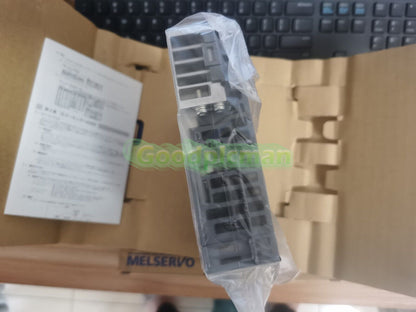1PCS MITSUBISHI AC SERVO DRIVE MR-J3-10B MRJ310B IN BOX