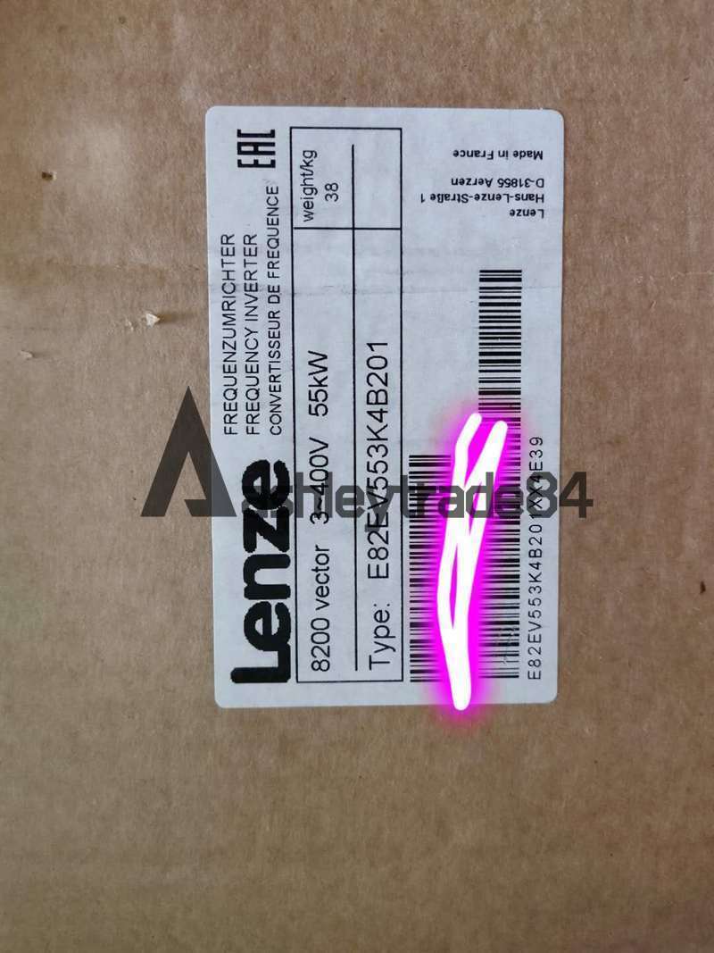 new 1PCS  LENZE inverter E82EV553K4B201