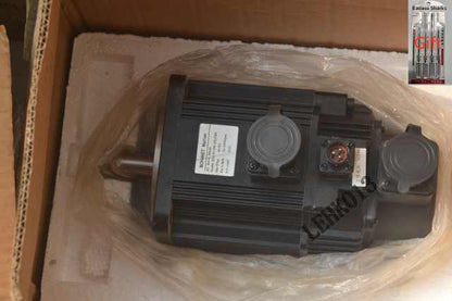 1PCS NEW SM130-050-25LFBZ 1.3KW - OMRON
