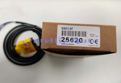1PC BANNER SM312F 25620 Photoelectric sensor with box