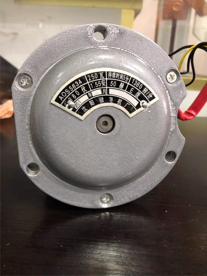 1Pcs machine tool fast travel motor AOS5634 380V , 250W