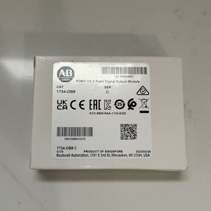 Allen Bradley 1734OB8 8Point Digital Output Module - ALLEN BRADLEY